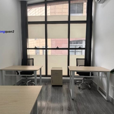 văn phòng 3 người mô tả